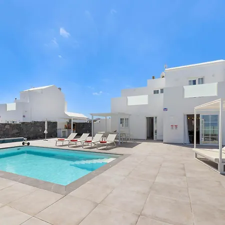 Secret 2 Willa Yaiza (Lanzarote)